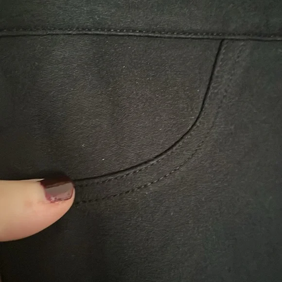 ZAC & RACHEL Onyx Black Mid Rise Pull-On Slim Fit Jeggings, Size Medium, EUC. - Picture 5 of 7